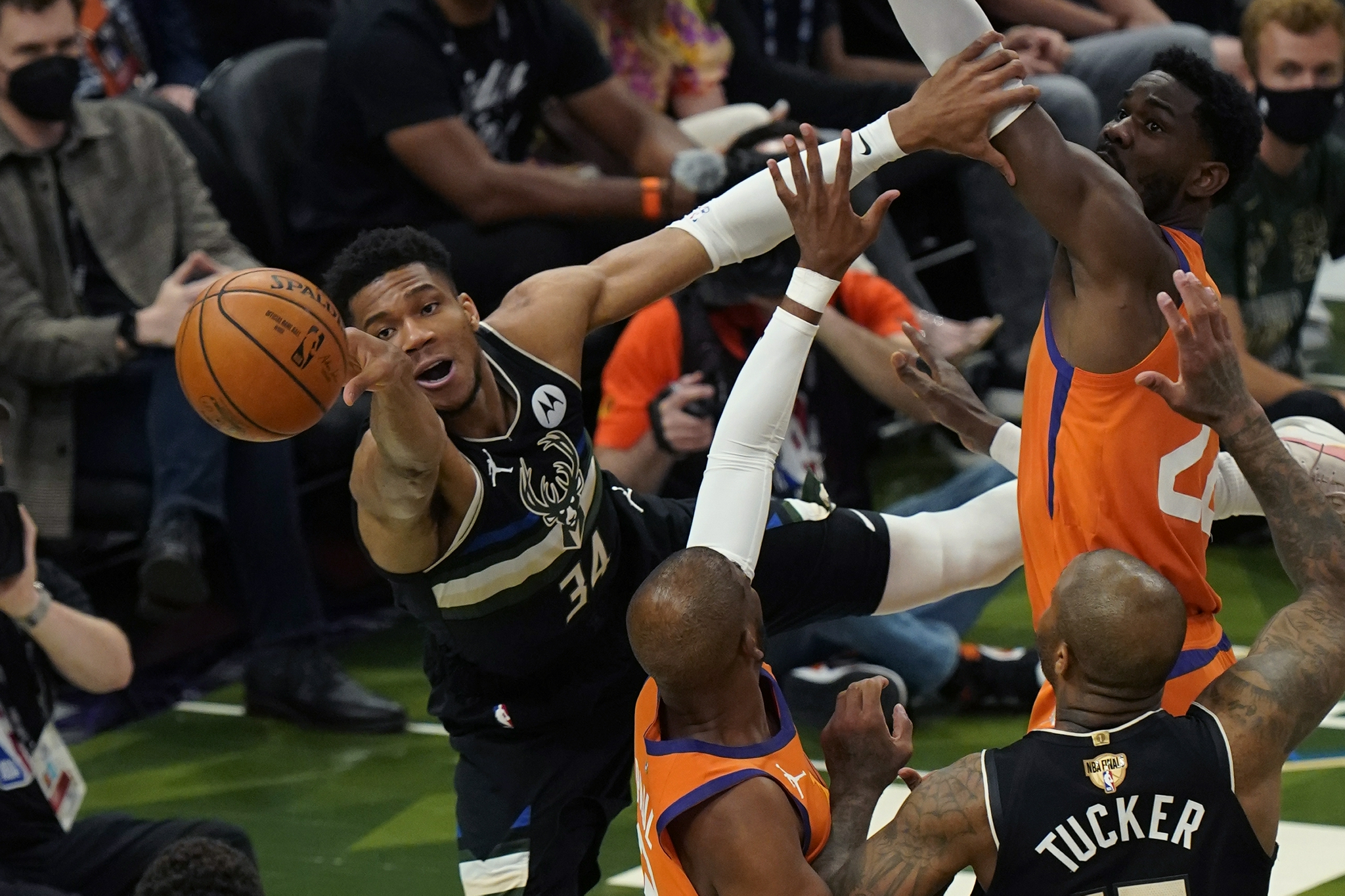 字母哥50分！雄鹿连扳4场，时隔50年拿下NBA总冠军 - Vimarsana News