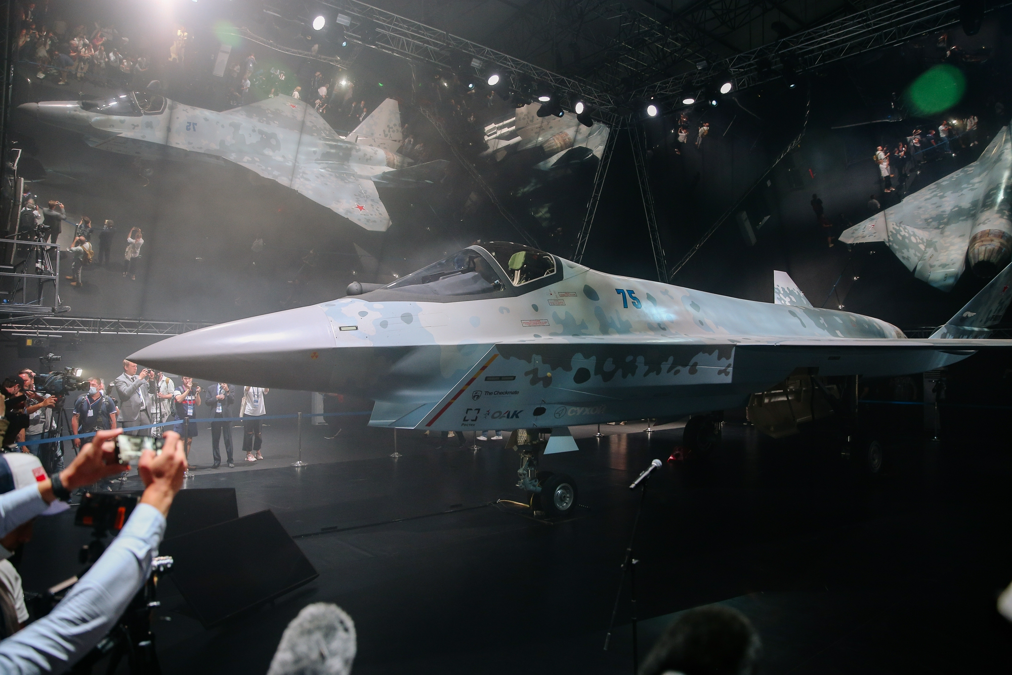 俄新型单发五代战斗机亮相第15届莫斯科航展