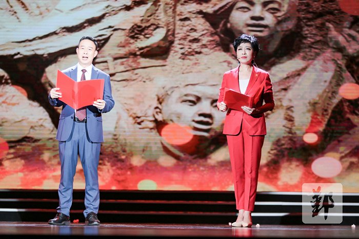图为情景音乐诗会现场。