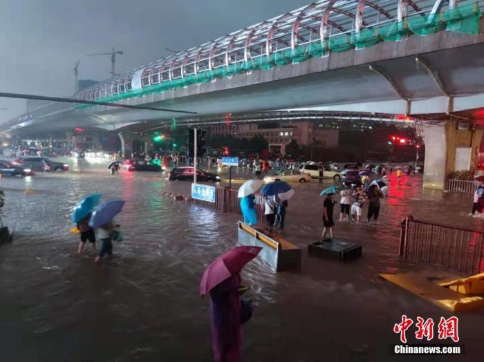 中央气象台：四大原因导致河南暴雨