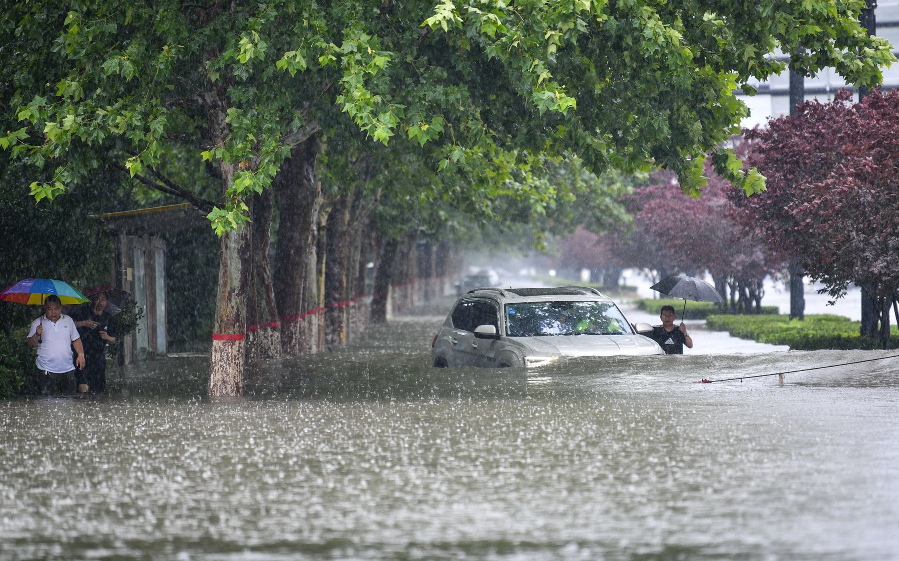 河南郑州特大暴雨事件图片