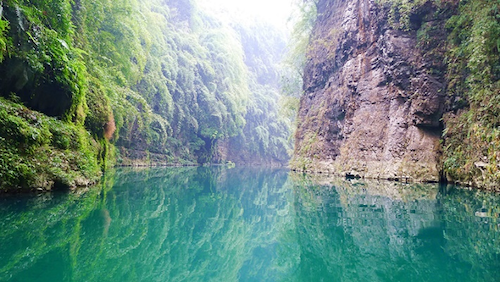 山水之间（央广网发 阿依河景区供图）