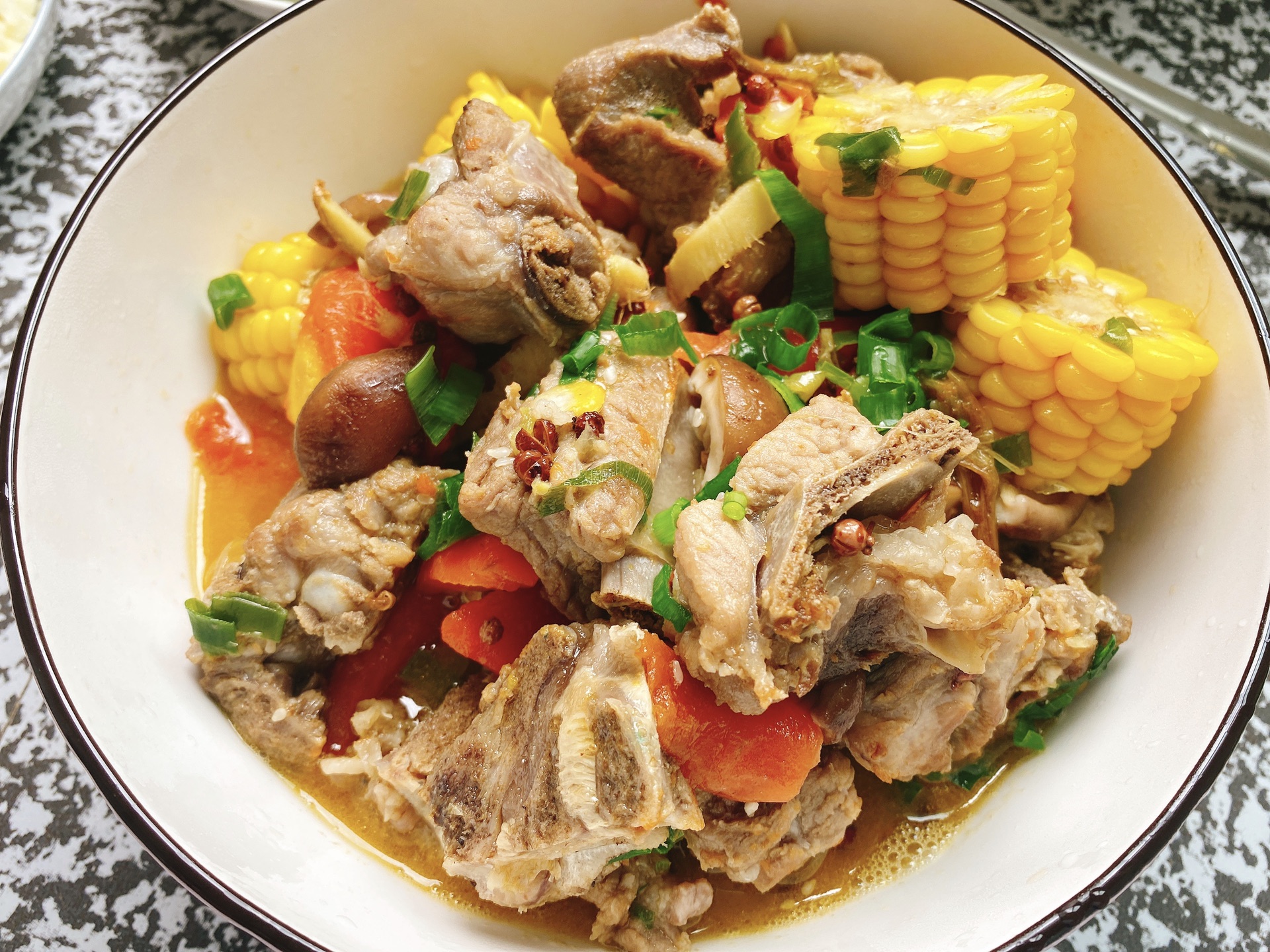 香菇玉米排骨汤