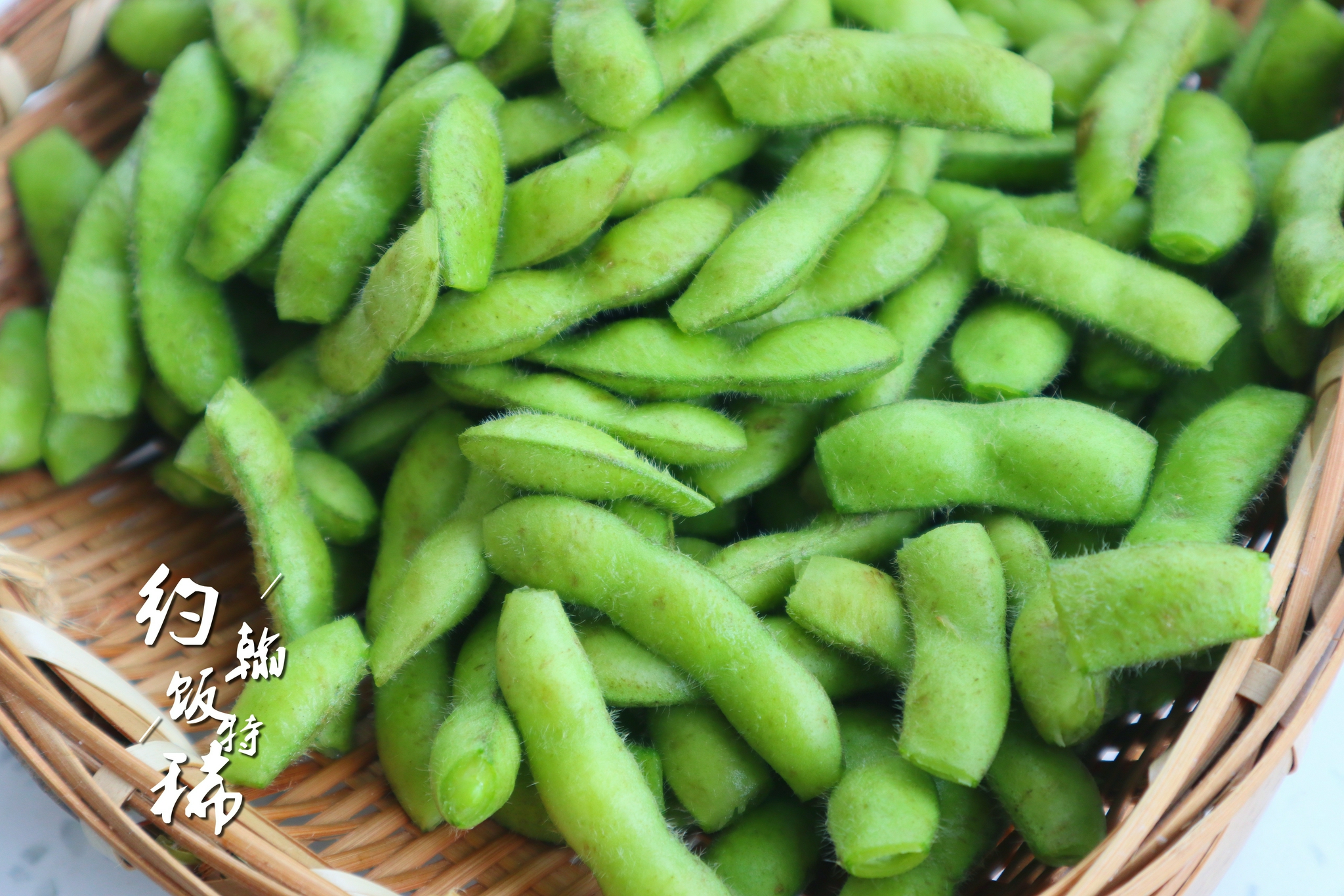 卤毛豆怎样做到,颜色绿又入味?小技巧都在这儿,比夜市卖得好吃