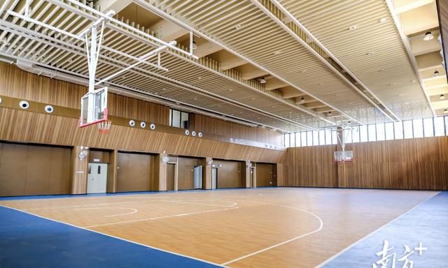 9月落成开学沙面小学大坦沙校区即将迎来首批36个班学子