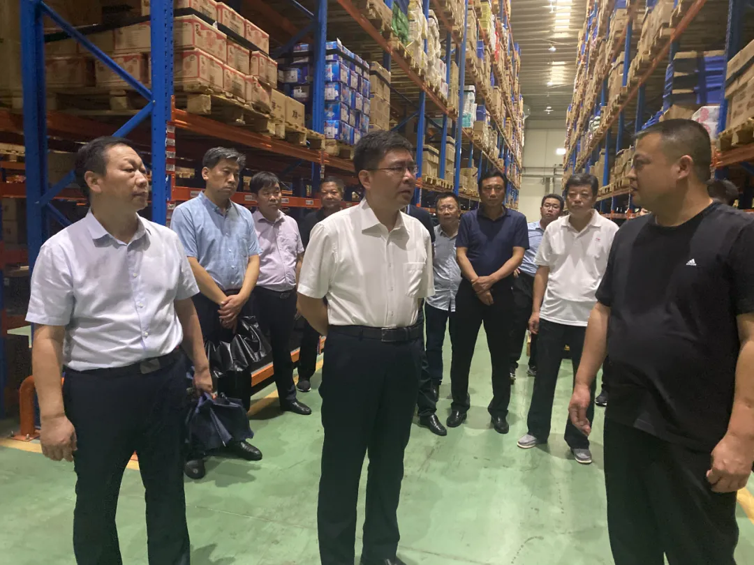 宛城区委书记袁钢到南阳经开区部分企业走访调研