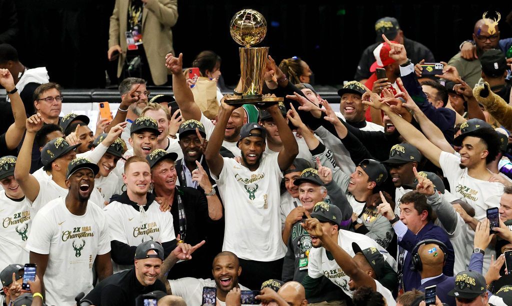 雄鹿队赢得2021年nba总冠军的5个原因字母哥是世界上最好的球员