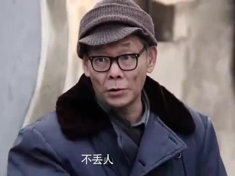 四合院:傻柱怒火冲天!自己供老人吃穿,老人却集体出外捡垃圾