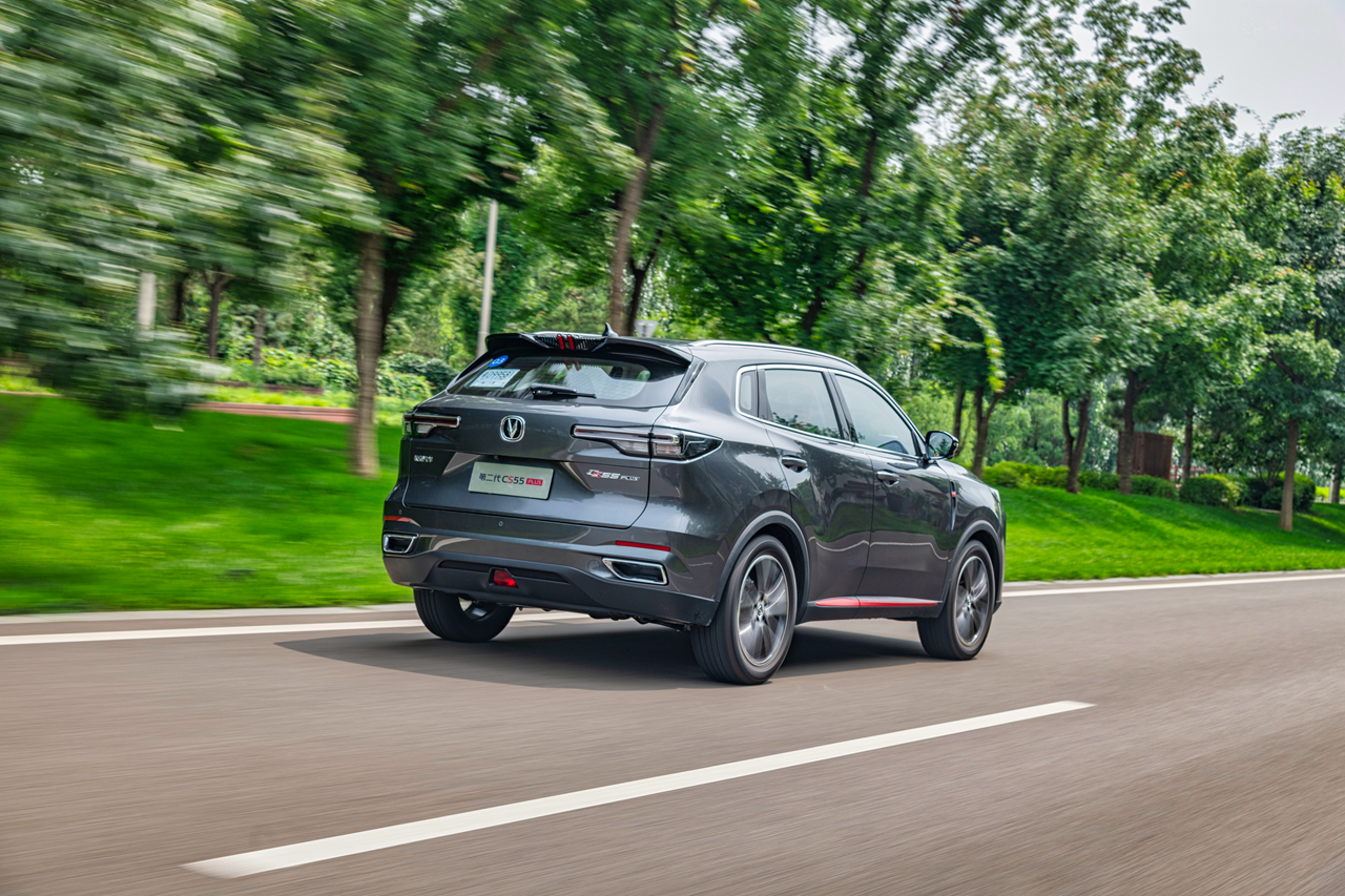 试驾第二代长安cs55plus降维打击只是基本诉求