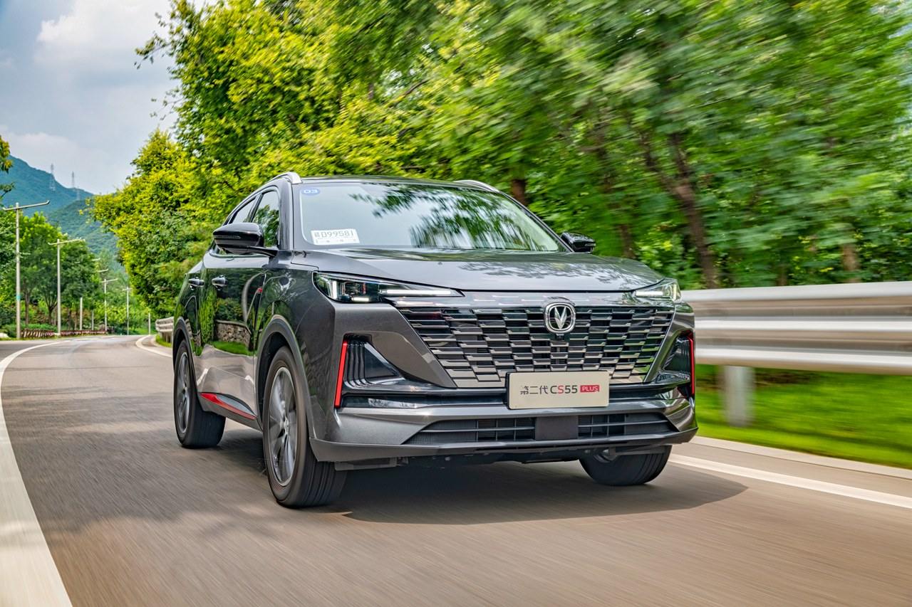 试驾第二代长安cs55plus降维打击只是基本诉求