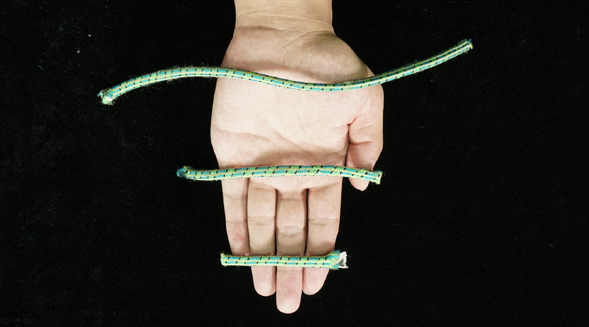 魔术:三根不同长度的绳子!为什么能变得一样长?快学学