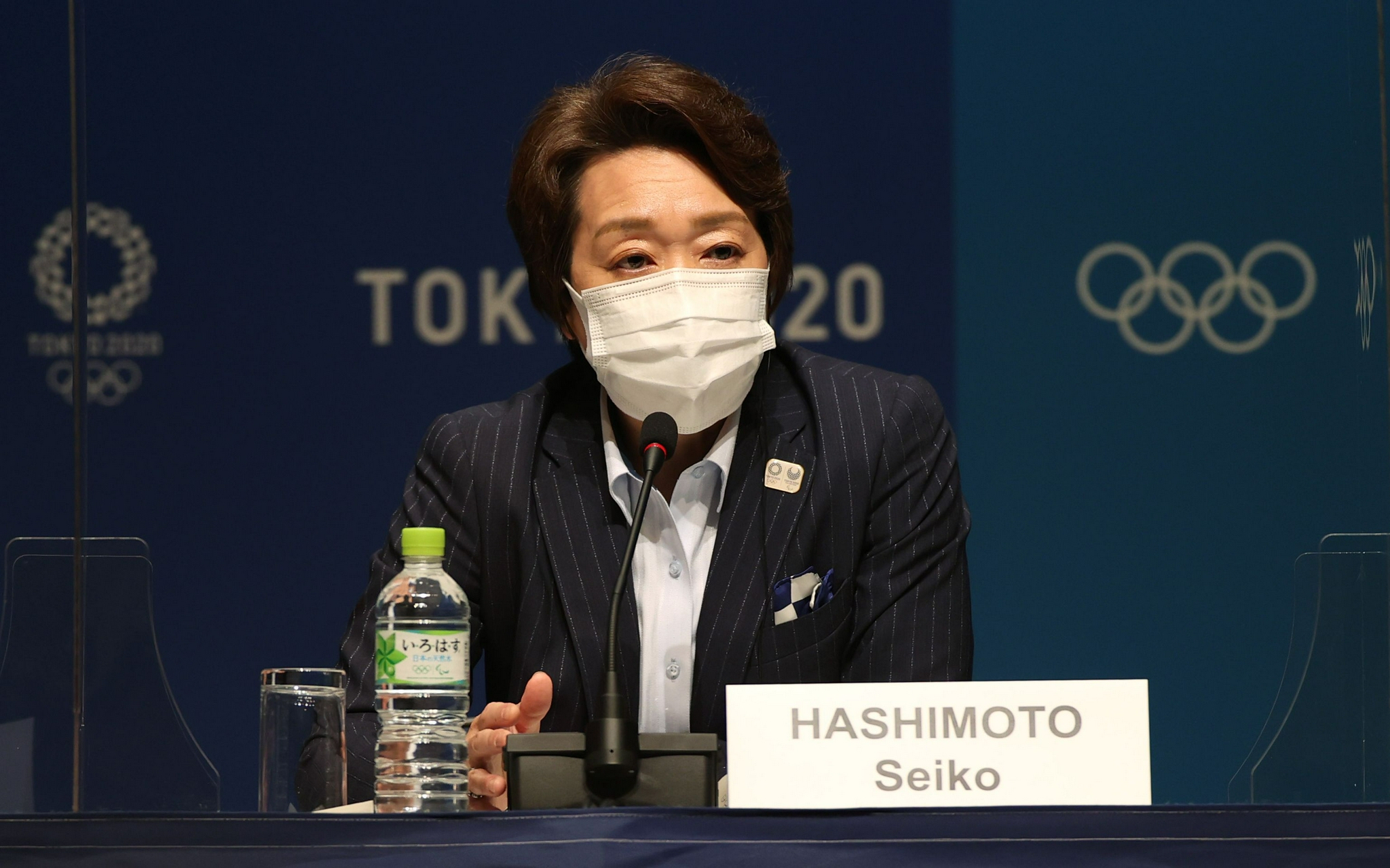 东京奥组委主席桥本圣子在发布会上。图/新华社