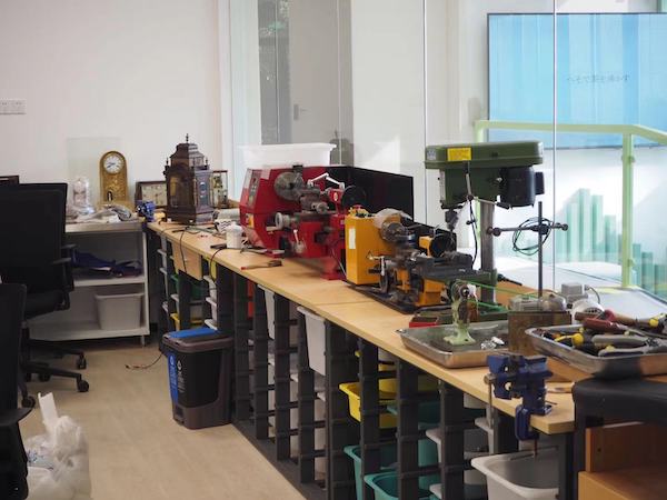 已是青少年儿童的热门打卡地,在这里他们不仅能够看到拆开来的机械钟