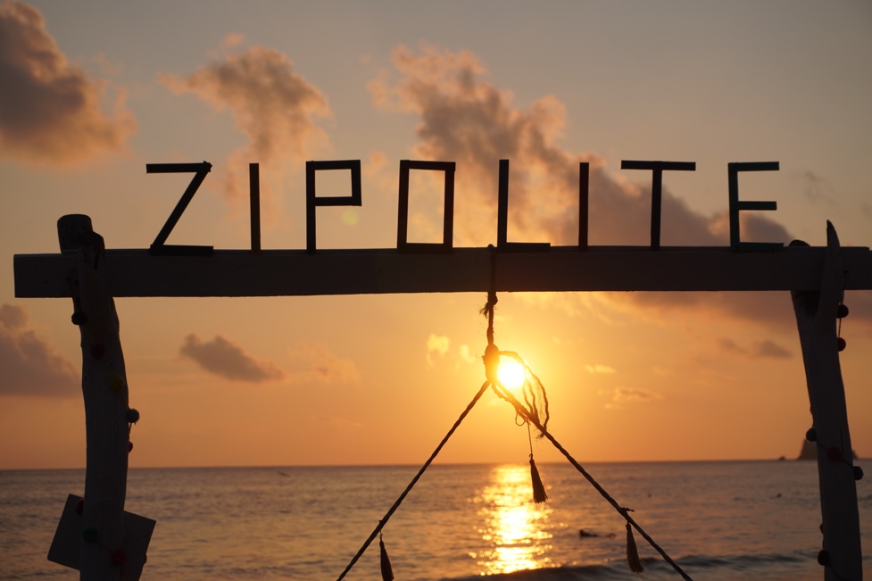 Zipolite的日落