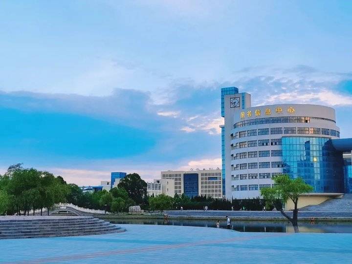 c396,烟台职业学院喊你来报考!|山东省|烟台职业学院|毕业生_新浪新闻