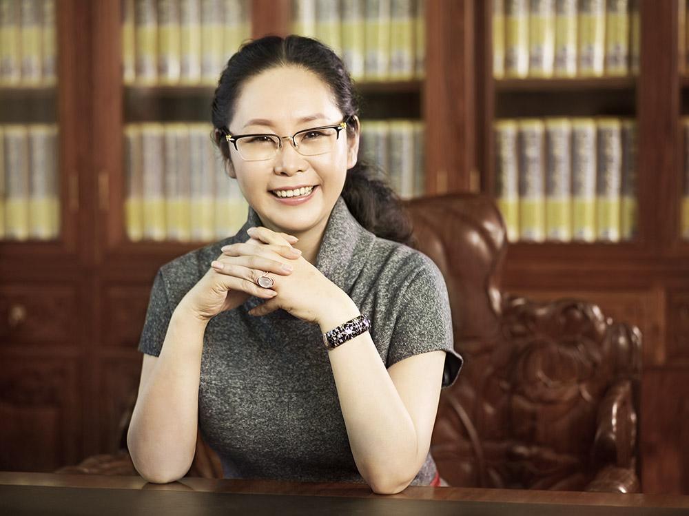 天津女首富出手了这次为河南水灾捐了2千万还曾为抗疫捐1亿