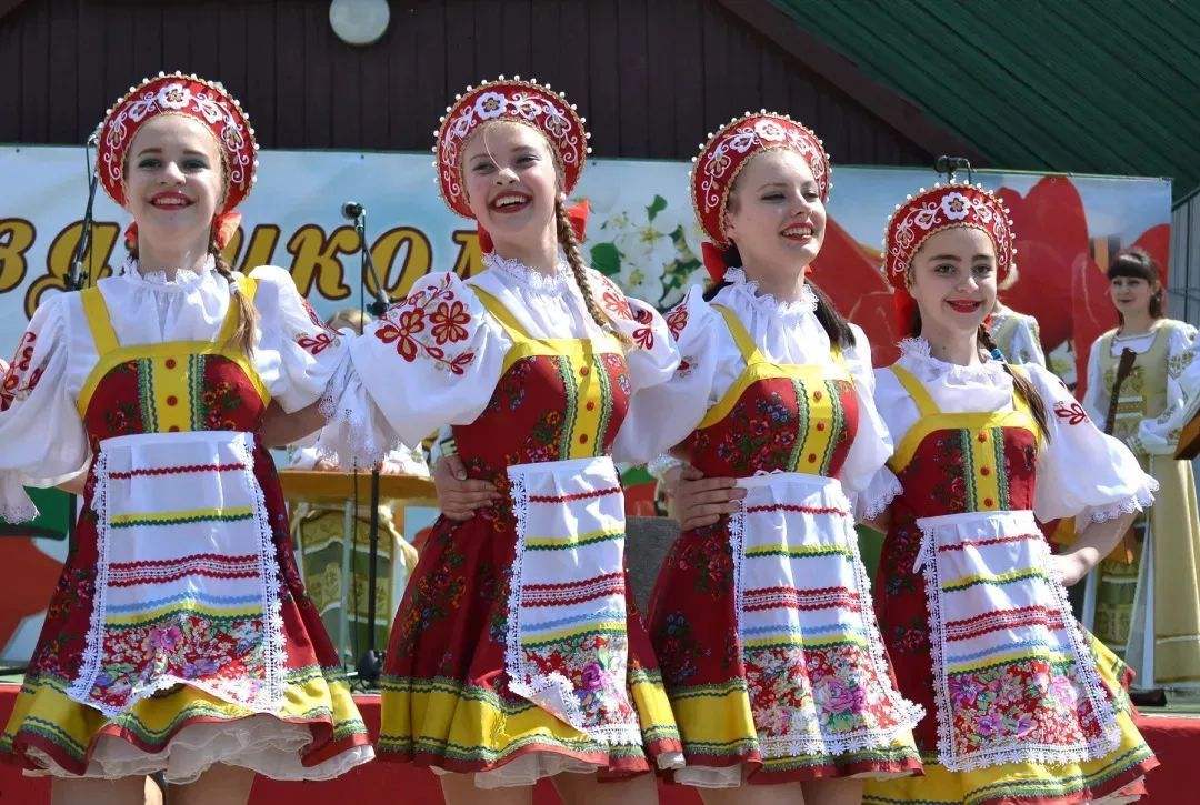 白俄罗斯gdp相当中国哪个省_谁更高?三季度中国、阿塞拜疆、越南、白俄罗斯、新加坡等国GDP增...