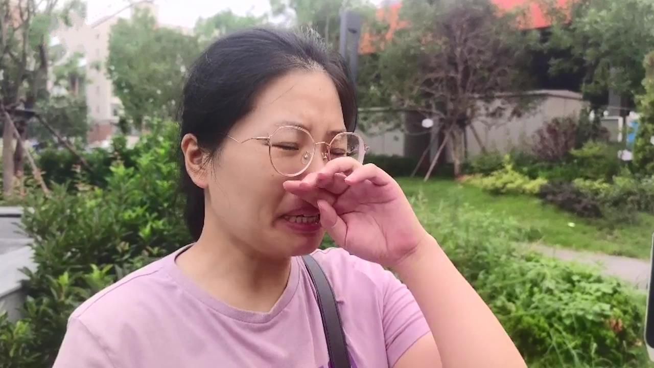 上海女子到郑州地铁5号线寻夫，同事说被水冲走，她坚信还有生机休闲区蓝鸢梦想 - Www.slyday.coM