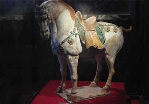 倒霉的盗墓贼:与同伙“内讧”被封于古墓中,守着珍宝枯坐上千年休闲区蓝鸢梦想 - Www.slyday.coM 倒霉的盗墓贼:与同伙“内讧”被封于古墓中,守着珍宝枯坐上千年休闲区蓝鸢梦想 - Www.slyday.coM