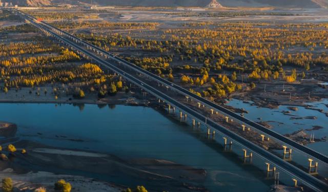 世界屋脊"新天路"|铁路_新浪新闻