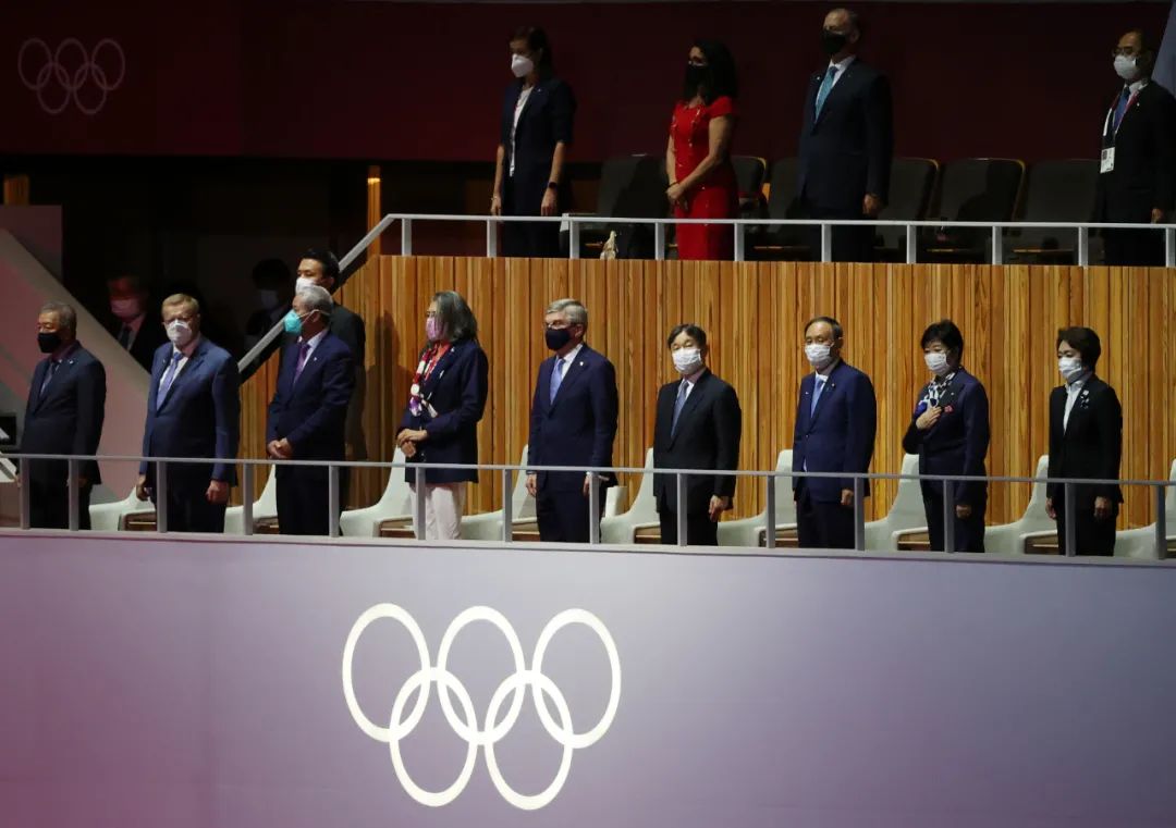 东京奥运会开幕！中国体育代表团亮相，这次的入场礼服大有玄机！视频来了→休闲区蓝鸢梦想 - Www.slyday.coM