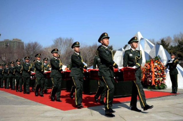 烈士子女高考加20分，很多家长觉得“不合理”，女孩一句话让人沉默休闲区蓝鸢梦想 - Www.slyday.coM