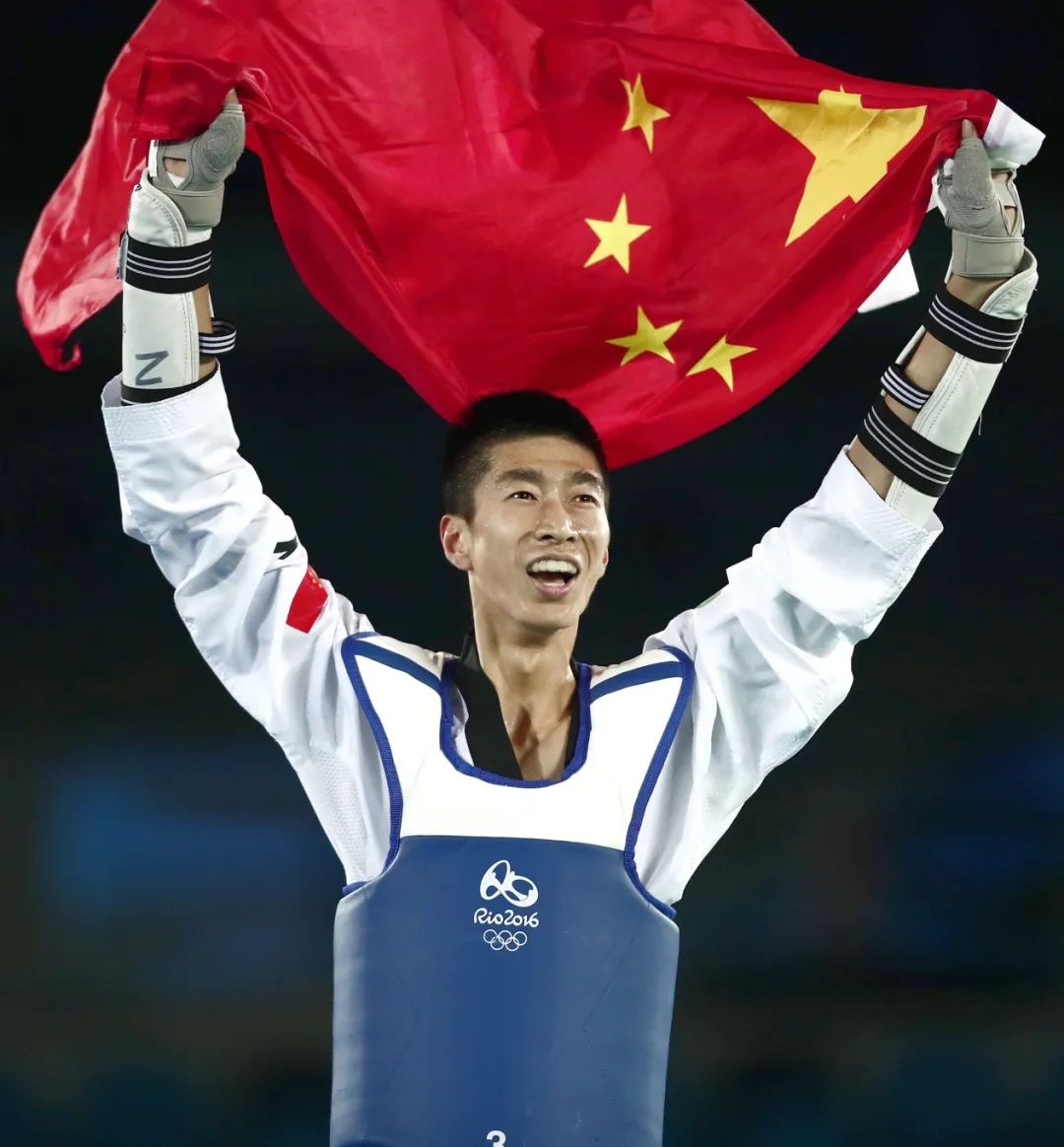 开幕中国队亮相