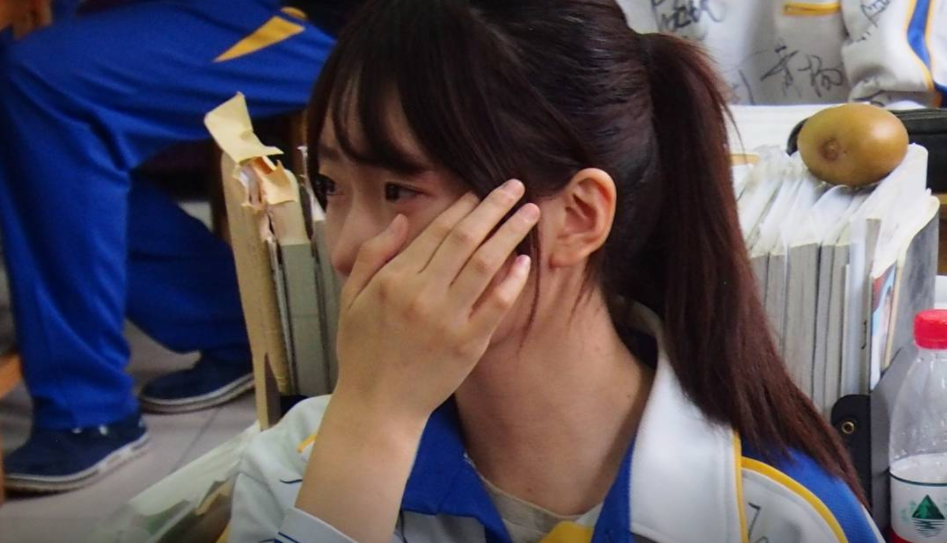 烈士子女高考加20分，很多家长觉得“不合理”，女孩一句话让人沉默休闲区蓝鸢梦想 - Www.slyday.coM