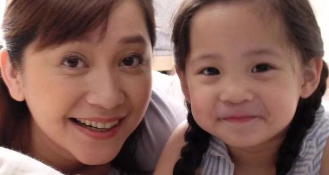 傅娟:当红时选择退圈,为生儿子患上癌症,如今女儿红过当年的她休闲区蓝鸢梦想 - Www.slyday.coM 傅娟:当红时选择退圈,为生儿子患上癌症,如今女儿红过当年的她休闲区蓝鸢梦想 - Www.slyday.coM