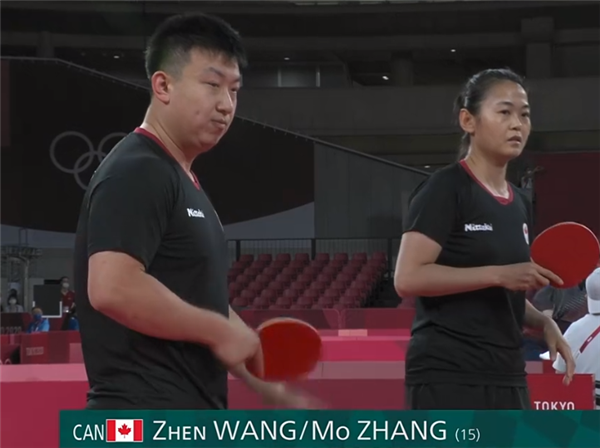 后续来到刘诗雯的发球轮,张默,王臻两人的连续搏杀并且得分给了刘诗雯