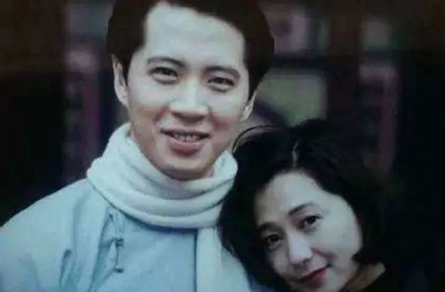 傅娟:当红时选择退圈,为生儿子患上癌症,如今女儿红过当年的她休闲区蓝鸢梦想 - Www.slyday.coM 傅娟:当红时选择退圈,为生儿子患上癌症,如今女儿红过当年的她休闲区蓝鸢梦想 - Www.slyday.coM