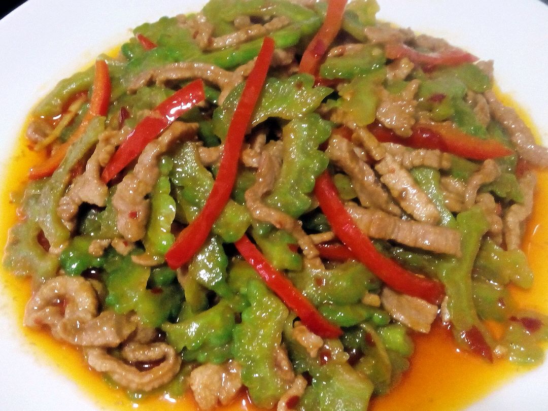 开胃下饭的苦瓜炒肉丝,简单易做,赶紧学起来|苦瓜|炒肉丝|肉丝_新浪