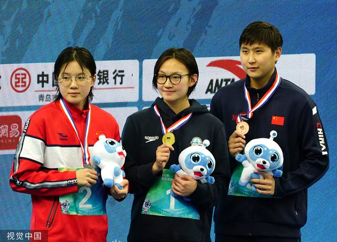 徐嘉余冲冠难度大!游泳看点:张雨霏扛起夺金重任