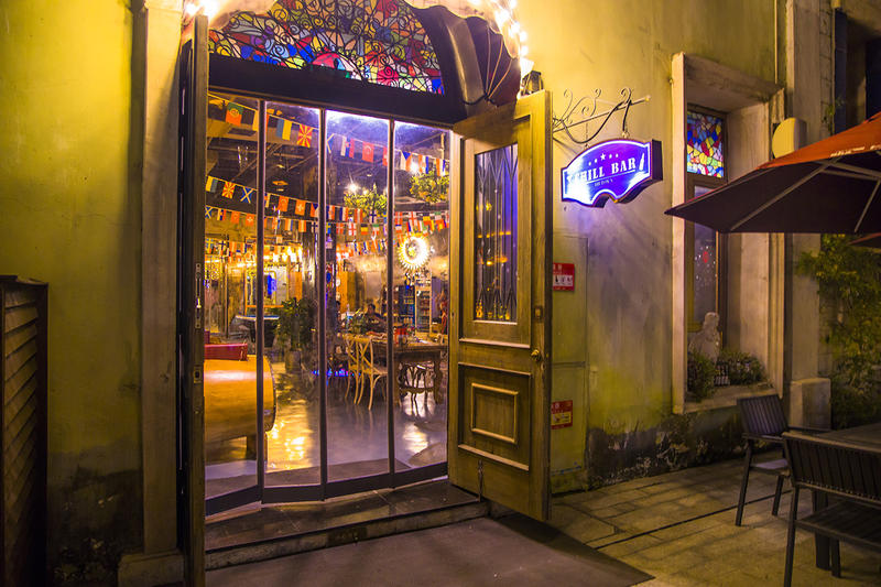 藏在长沙的欧洲小镇越夜越嗨打卡明星同款的华谊兄弟电影小镇