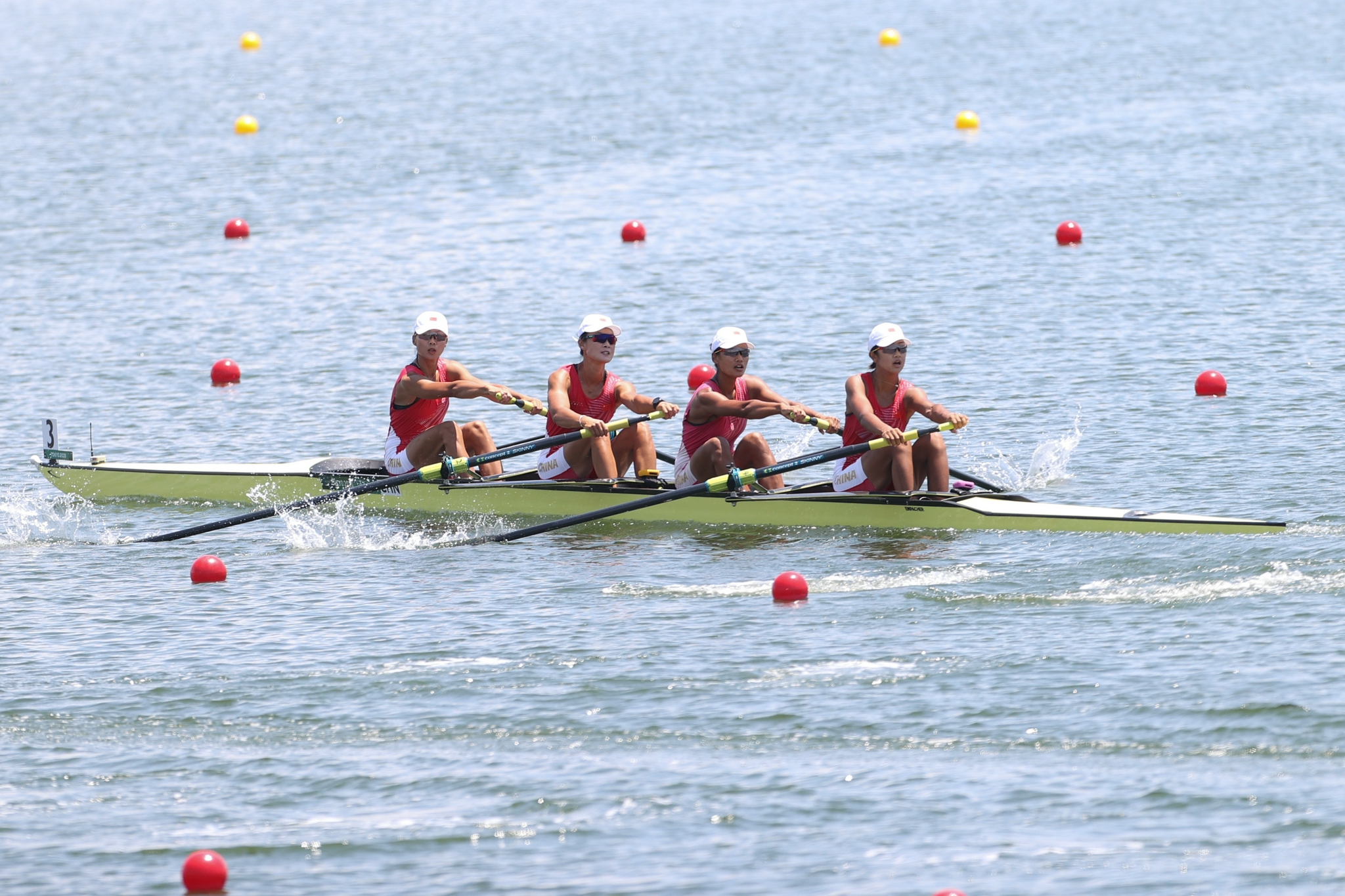 赛艇第二日赛况