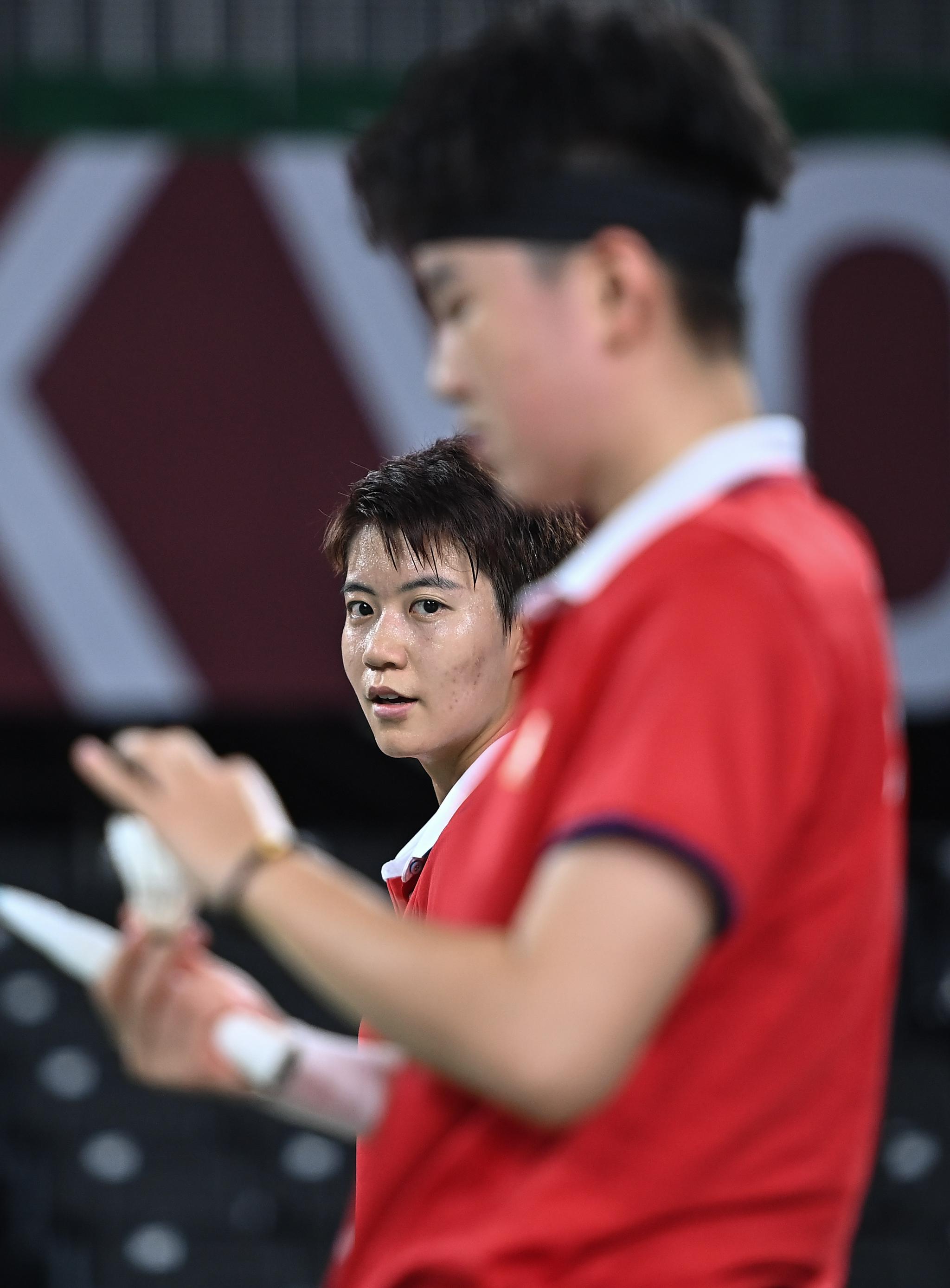 羽毛球——女双小组赛:杜玥/李茵晖获胜