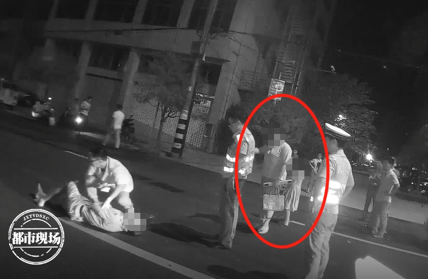 女子说“我是老司机”！下一秒出事了休闲区蓝鸢梦想 - Www.slyday.coM