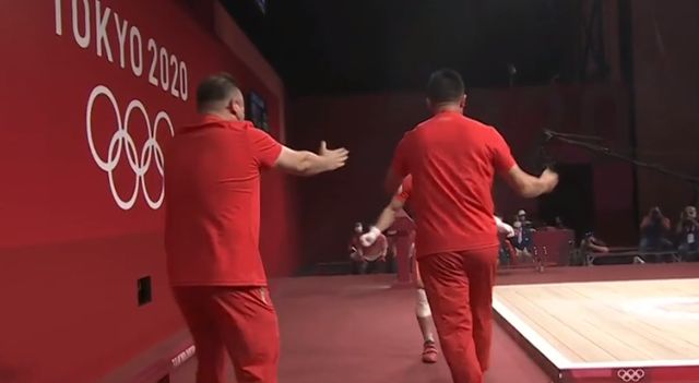 创奥运纪录!谌利军绝杀夺金,激情怒吼宣泄,教练冲进场疯狂庆祝休闲区蓝鸢梦想 - Www.slyday.coM 创奥运纪录!谌利军绝杀夺金,激情怒吼宣泄,教练冲进场疯狂庆祝休闲区蓝鸢梦想 - Www.slyday.coM