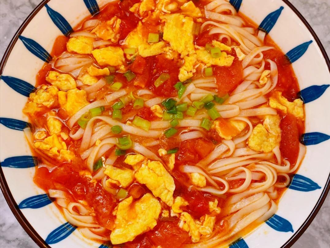 美味好吃的早餐面推荐番茄鸡蛋汤面葱油拌面西红柿鸡蛋焖面