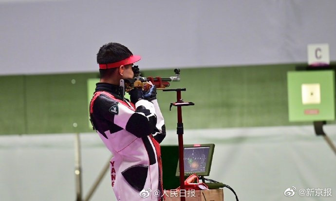 男子10米气步枪决赛 盛李豪杨皓然夺一银一铜！休闲区蓝鸢梦想 - Www.slyday.coM