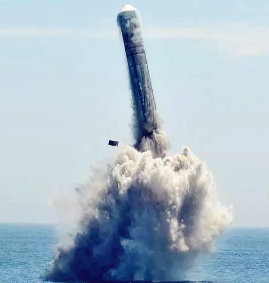 战略核力量骄子:三叉戟iid-5最大射程有多远?超1万公里没问题!