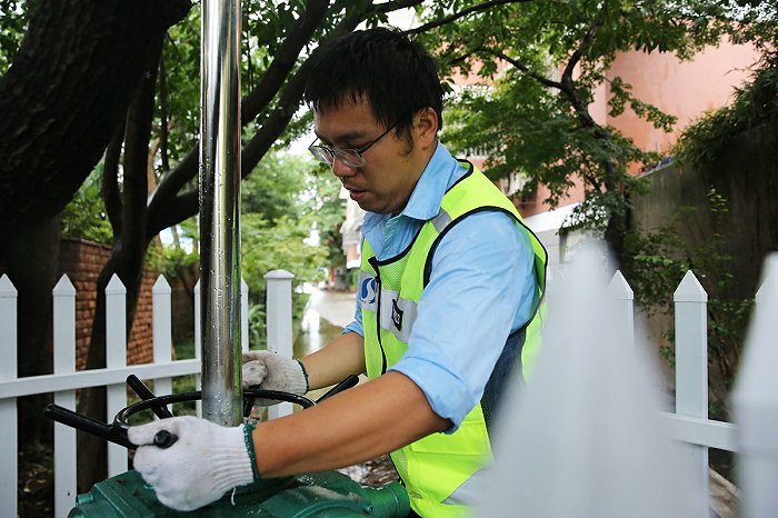 日行百公里，只为守护城市地下“生命线”