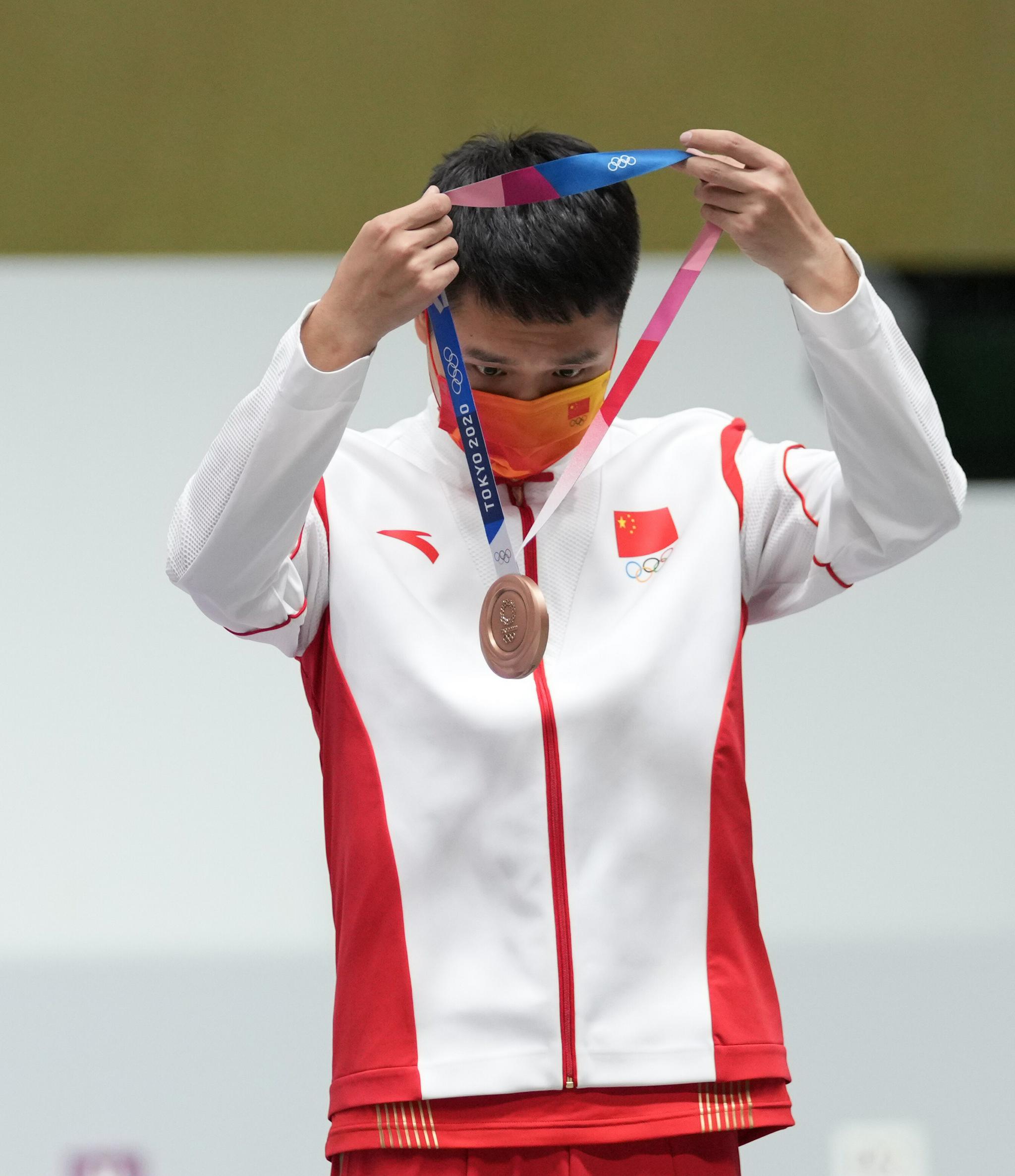 东京奥运会铜牌图片