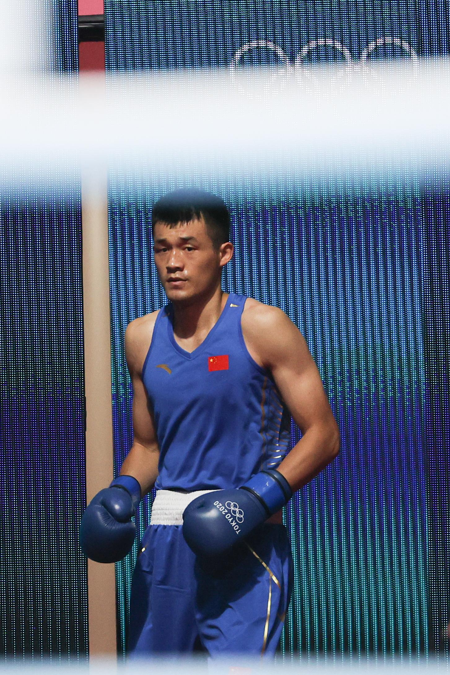 拳击男子7581公斤级陈大祥晋级