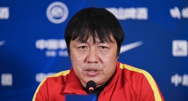 谢峰发文力挺贾秀全引热议!成绩下降是事实,用人指挥的确难服众休闲区蓝鸢梦想 - Www.slyday.coM