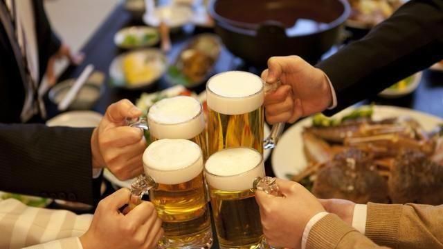 经常喝酒会给什么带来哪些影响自查一下有没有以下4种情况