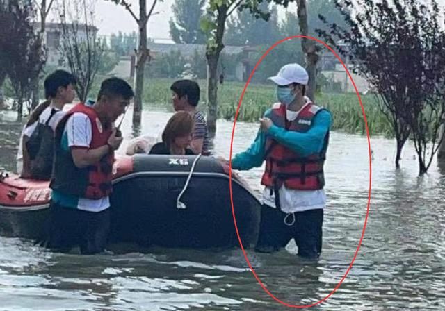 王一博支援灾区,却被质疑作秀,不要让尽力的明星们寒了心