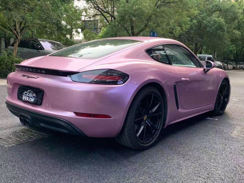 膜呗改色案例保时捷718汽车换妆激情粉少女的感觉来了