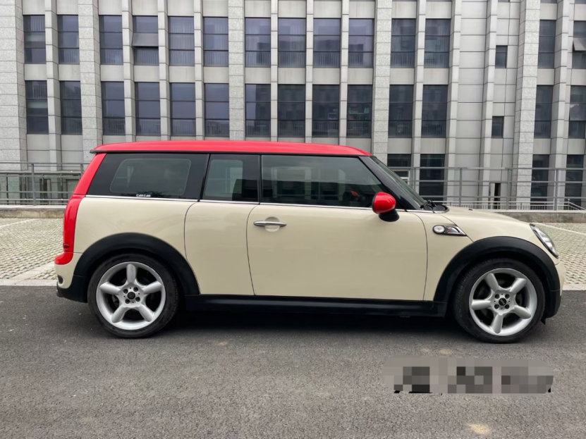 膜呗改色案例mini cooper改色沙漠黄 亮红 这样的它你喜欢吗