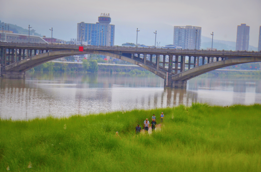 海南东方花生哪家强 东方江边乡旅游攻略